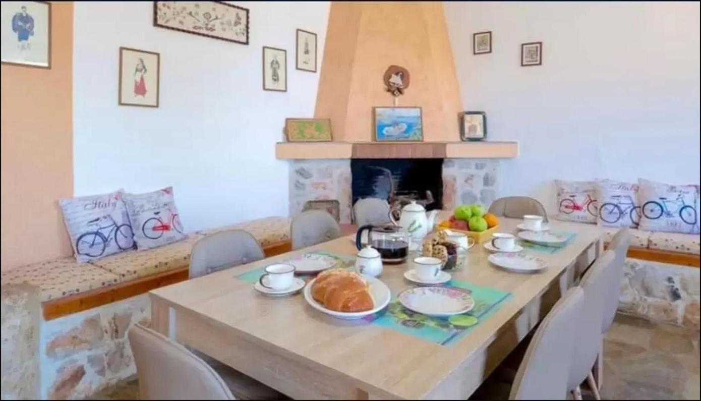 Villa Kardi *
